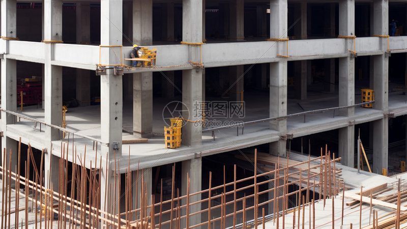 选择建筑资质代办公司时，首先要关注其专业能力。专业的资质代办公司应具备以下特点：