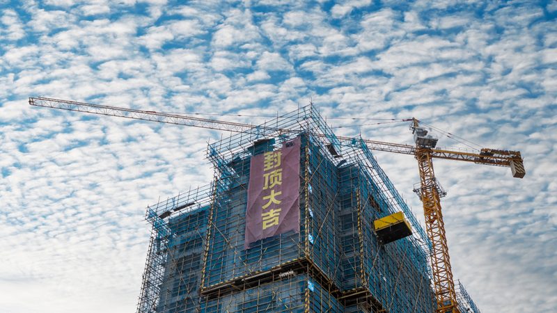 高层住宅喷淋头间距标准解析：安全与效率的平衡之道